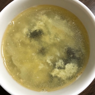 平茸と玉ねぎと卵の中華スープ